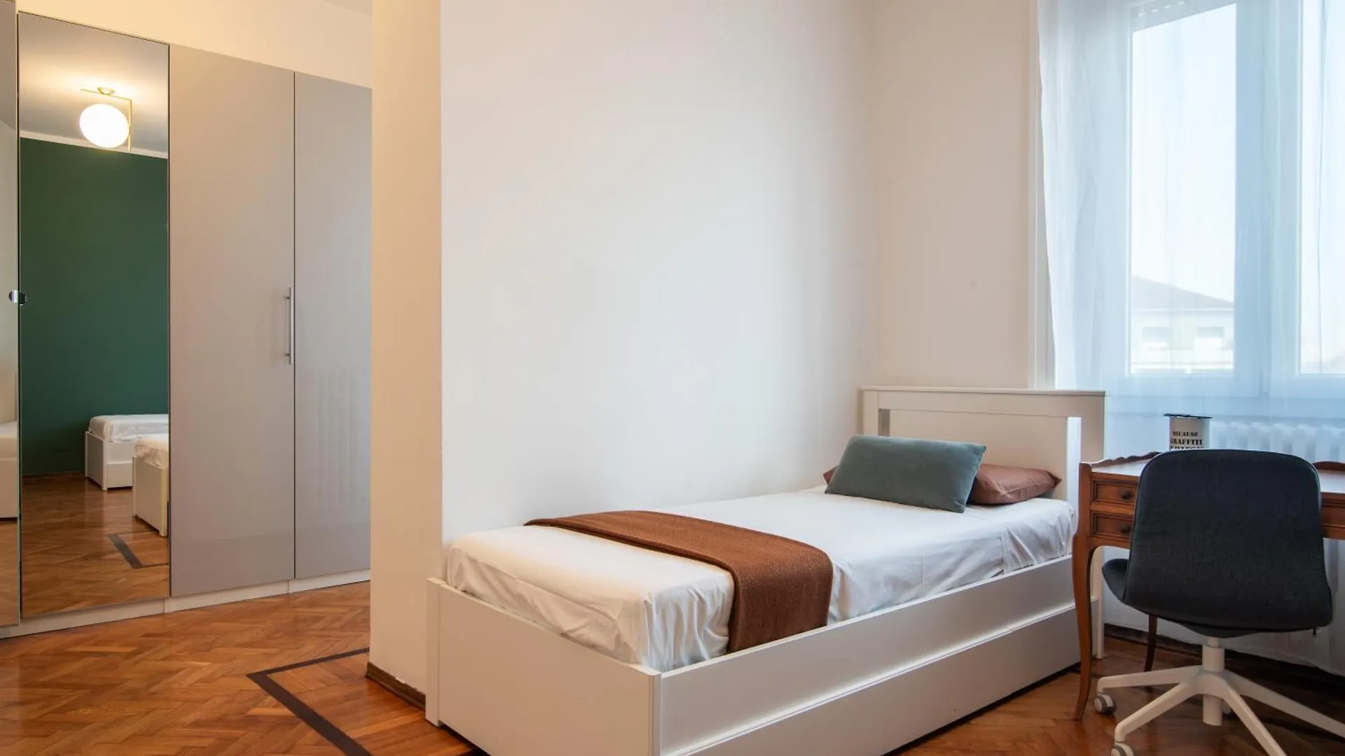Agata Flexyrent Apartment Milan 0*,  Italie